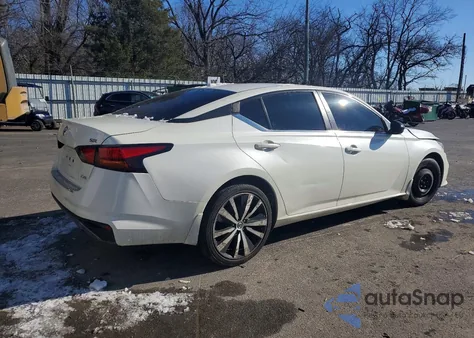 2020 Nissan Altima Sr z USA, uszkodzony, nr VIN 1N4BL4CW1LC148156